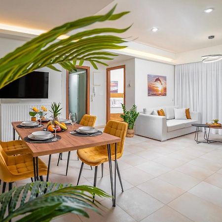 Luxury Town Center Suite, Β1 이라클리온 외부 사진