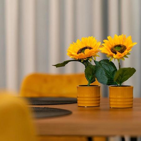 Luxury Town Center Suite, Β1 이라클리온 외부 사진