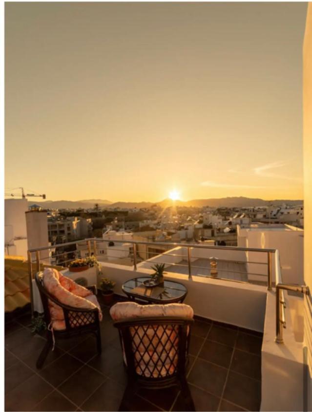 Luxury Town Center Suite, Β1 이라클리온 외부 사진
